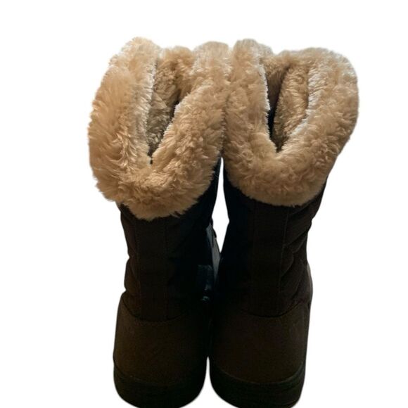 NWT Columbia Insulated Boots in Brown and Tan, Size 11 - Picture 6 of 10